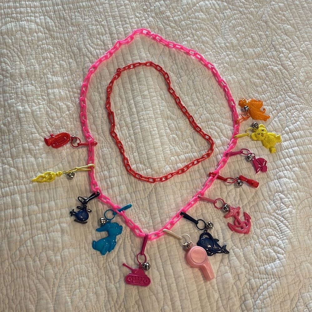Vintage 80s Plastic Chain Link Necklaces and 12 charms.